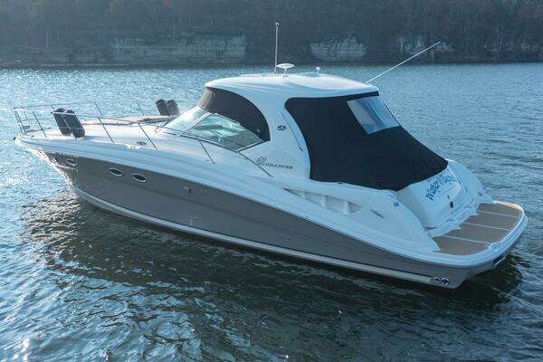 Sea Ray  Yacht For Sale