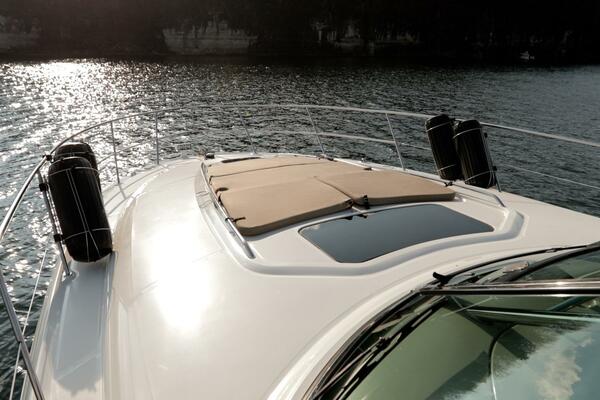 Water Bender 44ft Sea Ray Yacht For Sale