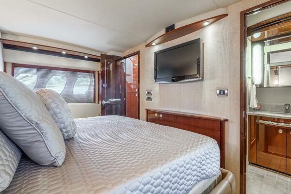 Sea Breeze 60ft Sea Ray Yacht For Sale