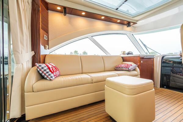 Sea Breeze 60ft Sea Ray Yacht For Sale