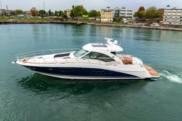 Sea Breeze 60ft Sea Ray Yacht For Sale