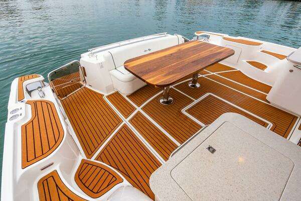 Sea Ray 60 Sundancer Yacht For Sale