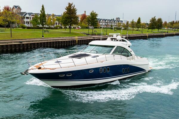 Sea Breeze 60ft Sea Ray Yacht For Sale