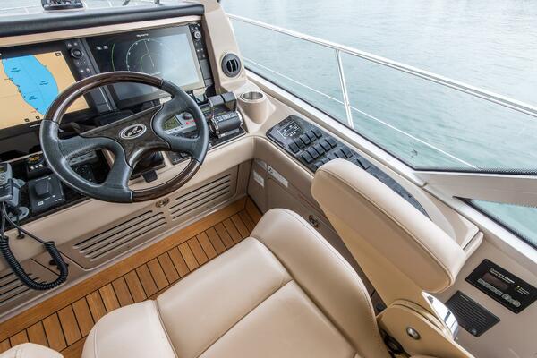 Sea Breeze 60ft Sea Ray Yacht For Sale