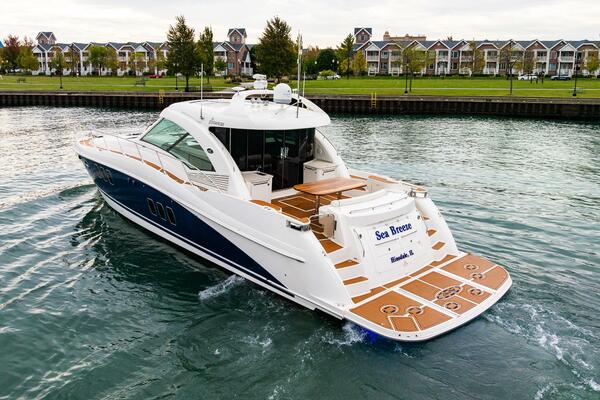 Sea Breeze 60ft Sea Ray Yacht For Sale