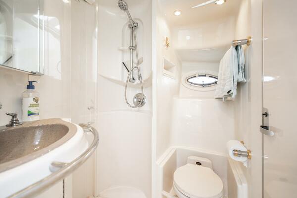 41ft Maxum Yacht For Sale