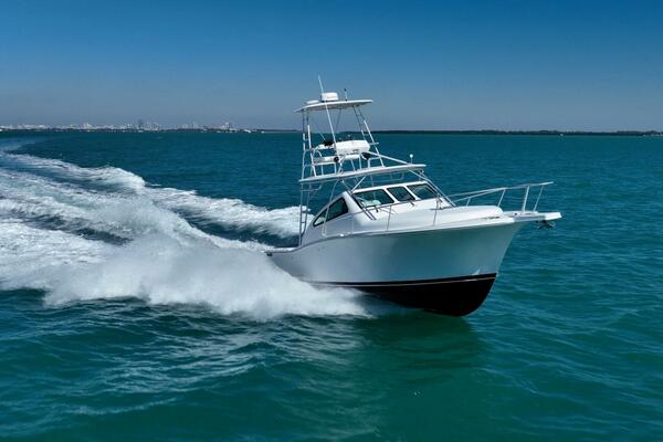 32ft Luhrs Yacht For Sale