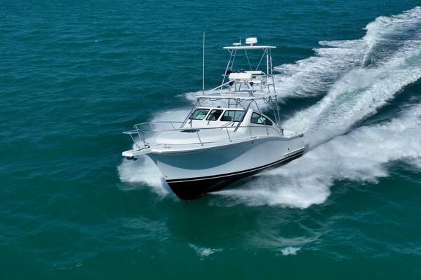32ft Luhrs Yacht For Sale