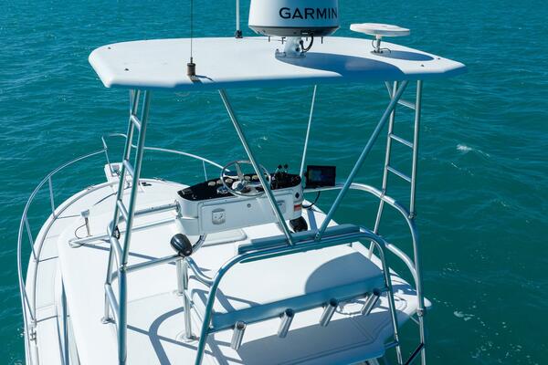 32ft Luhrs Yacht For Sale