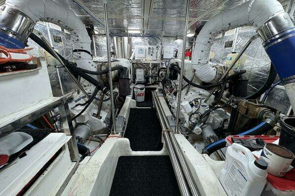 Altima 55 Pilothouse Yacht For Sale