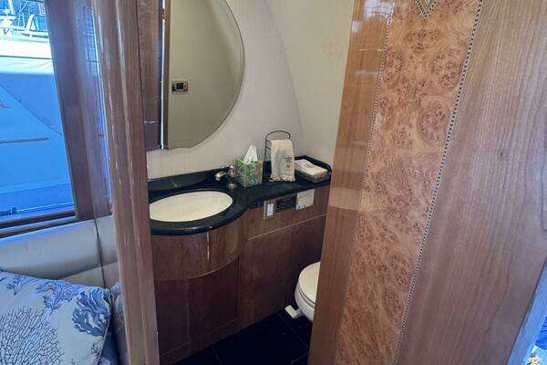 Altima 55 Pilothouse Yacht For Sale