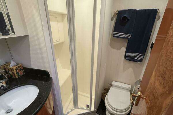 Altima 55 Pilothouse Yacht For Sale