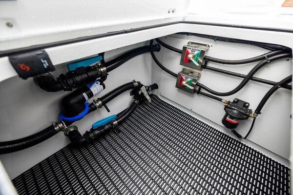 Never Enough 38ft Freeman Yacht For Sale