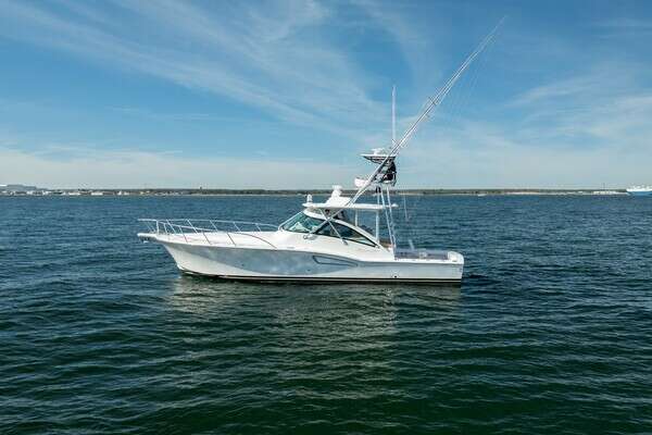 41-ft-Albemarle-2018-41 Express-Salt Lick North Kingstown Rhode Island United States  yacht for sale