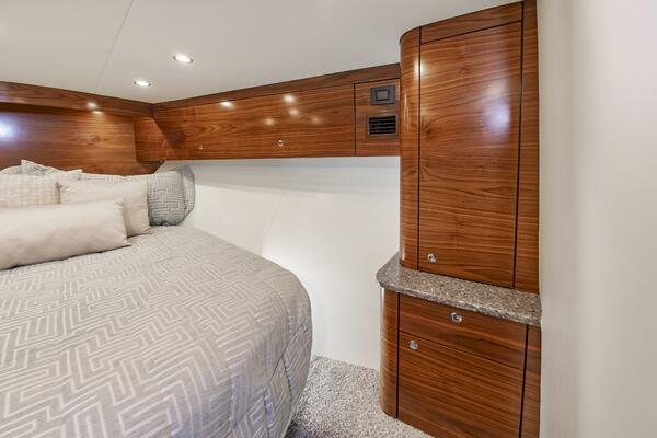 BIG HUNTER 53ft Albemarle Yacht For Sale