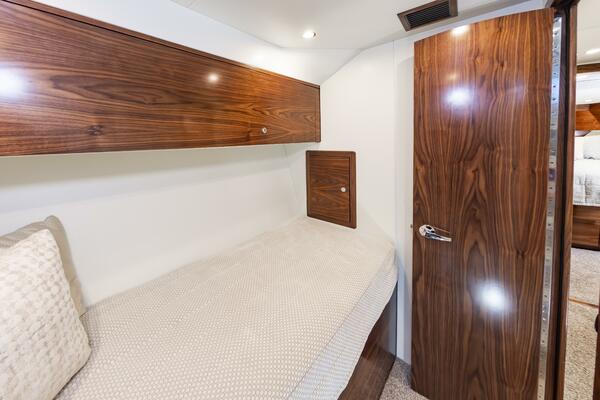 BIG HUNTER 53ft Albemarle Yacht For Sale