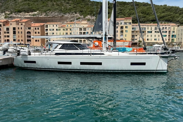Amajen 50ft Amel Yacht For Sale