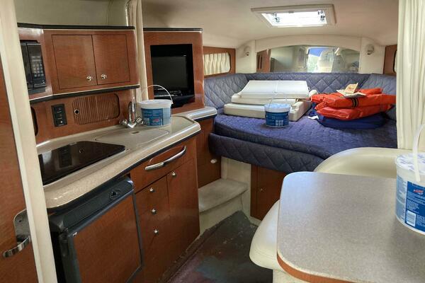 Island Girl 30ft Sea Ray Yacht For Sale