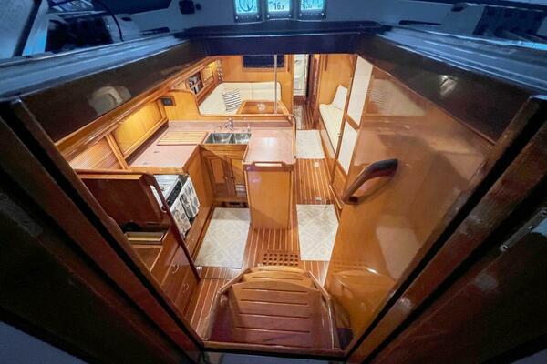 Journey Home 44ft Outbound Yacht For Sale