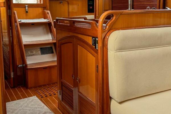 Journey Home 44ft Outbound Yacht For Sale