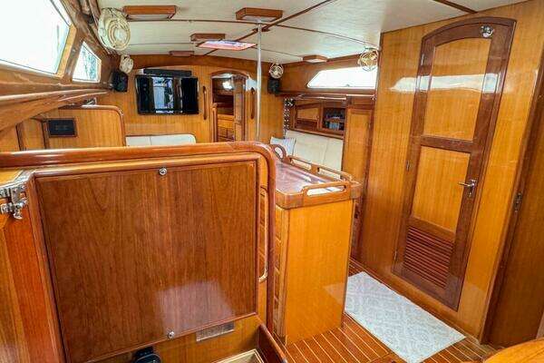 Outbound 44 Yacht For Sale