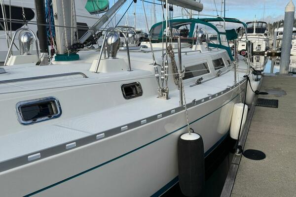 Journey Home 44ft Outbound Yacht For Sale