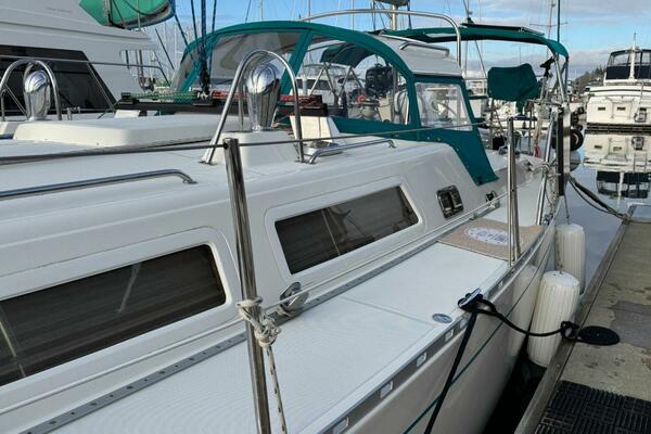 Journey Home 44ft Outbound Yacht For Sale