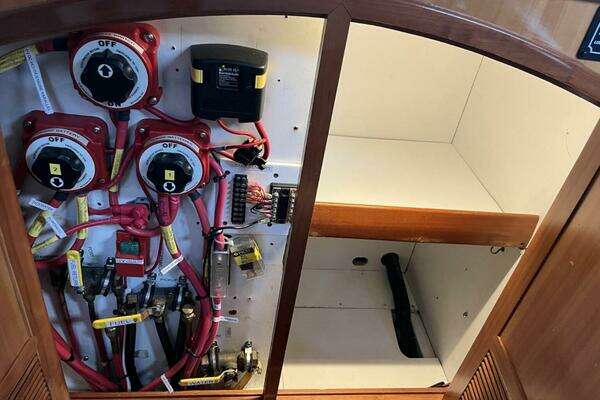 Outbound 44 Yacht For Sale