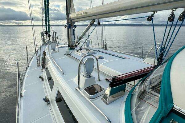Outbound 44 Yacht For Sale