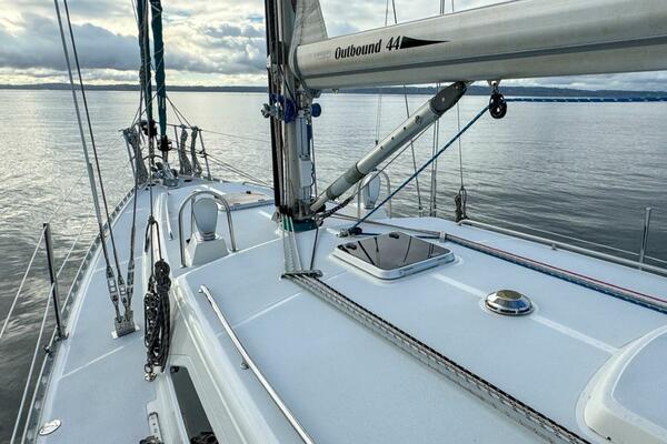 Journey Home 44ft Outbound Yacht For Sale