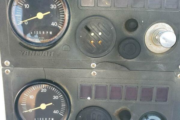 35ft Beneteau Yacht For Sale