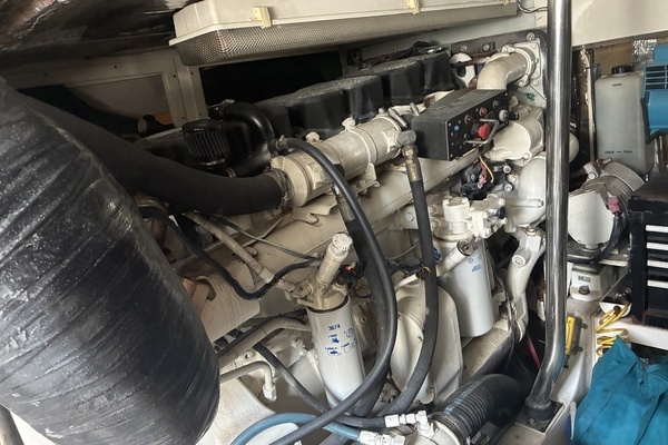 2000 Cabo 45