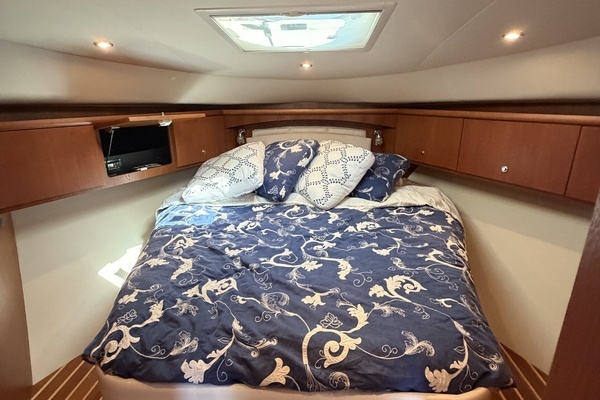 2013 Tiara Yachts 45