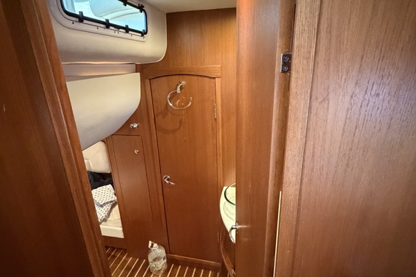 SEPTEMBER 45ft Tiara Yachts Yacht For Sale