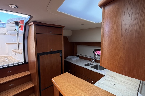 SEPTEMBER 45ft Tiara Yachts Yacht For Sale