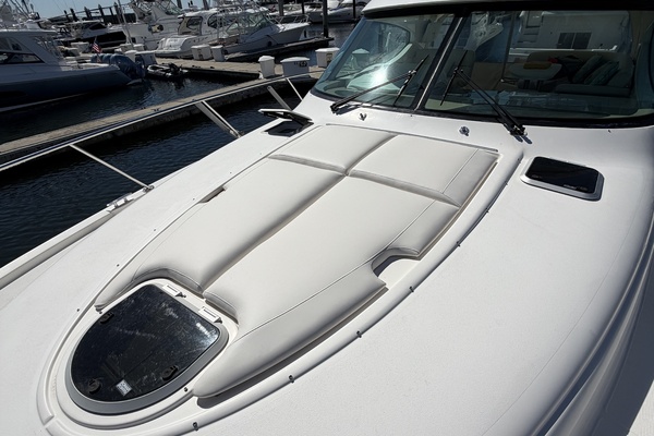 SEPTEMBER 45ft Tiara Yachts Yacht For Sale