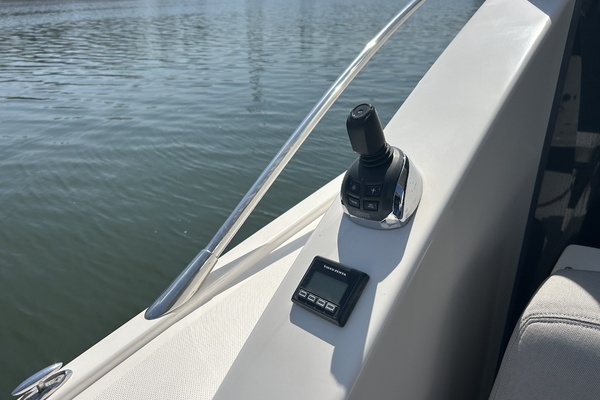 2016 Tiara Yachts 44