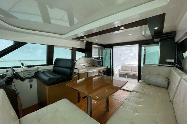 Tiara Yachts C44 Coupe Yacht For Sale