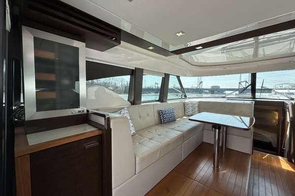 2016 Tiara Yachts 44