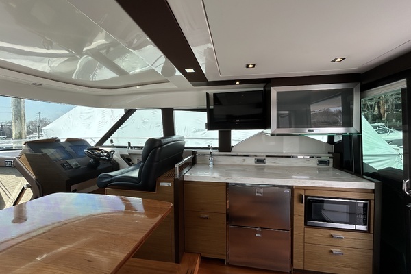 2016 Tiara Yachts 44