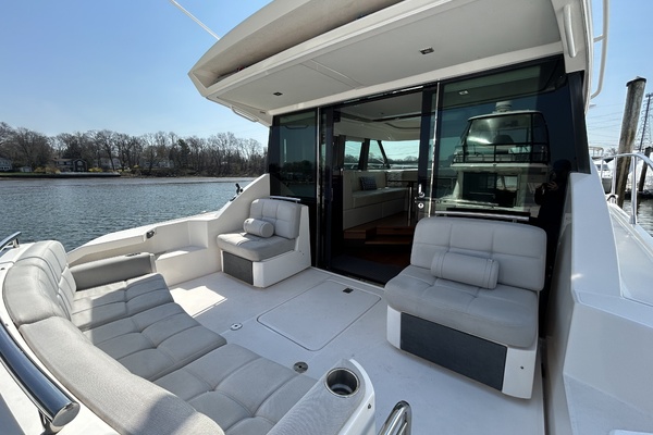 44ft Tiara Yachts Yacht For Sale