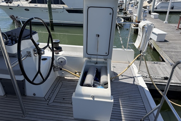 Circe 54ft Beneteau Yacht For Sale