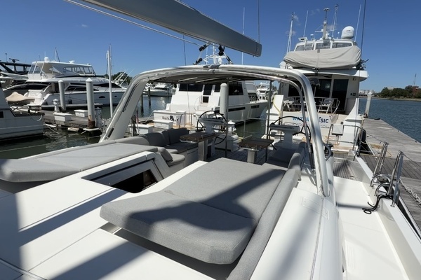 Circe 54ft Beneteau Yacht For Sale