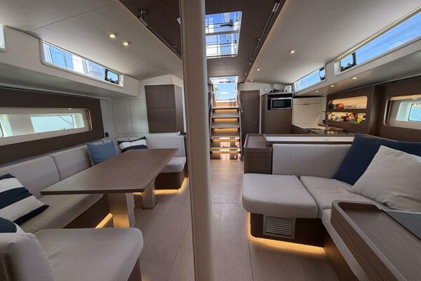 Circe 54ft Beneteau Yacht For Sale