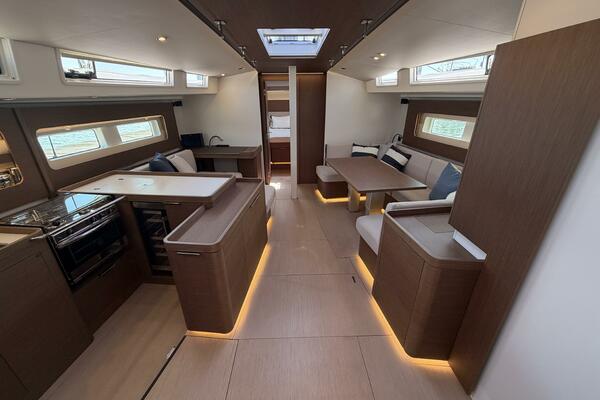 Circe 54ft Beneteau Yacht For Sale