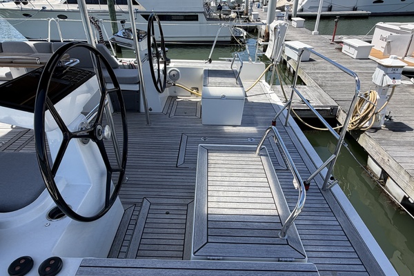 Circe 54ft Beneteau Yacht For Sale