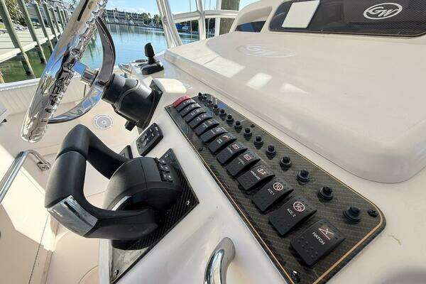 Grady-White Caynon 336 Yacht For Sale