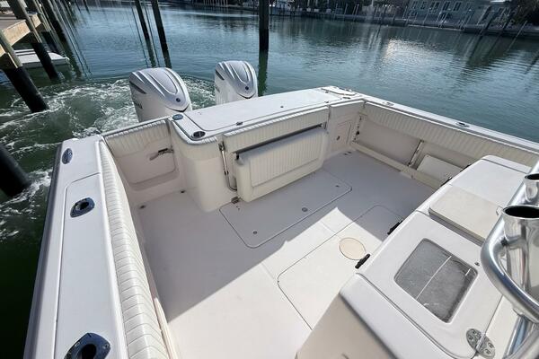 REPOWERED 33ft Grady White Yacht For Sale