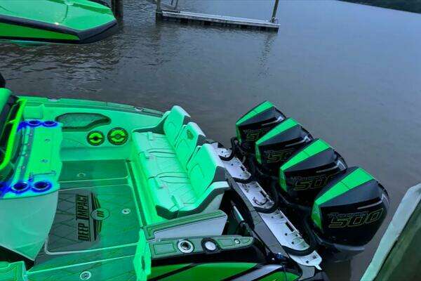 Deep Impact 399 Sport Yacht For Sale