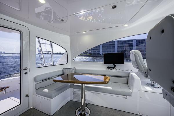 Viking 48 - Salty Soul - Helm